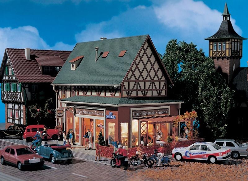 Vollmer 43681 Pizza Restaurant with Pergola